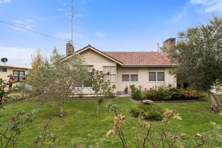144 Queen Street, Colac VIC 3250