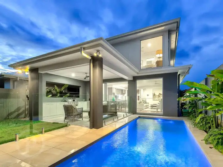 31 McCormack Avenue, Ashgrove QLD 4060
