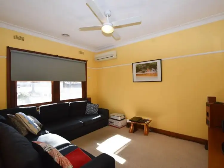Second view of Homely house listing, 5 O'Leary Street, Wangaratta VIC 3677