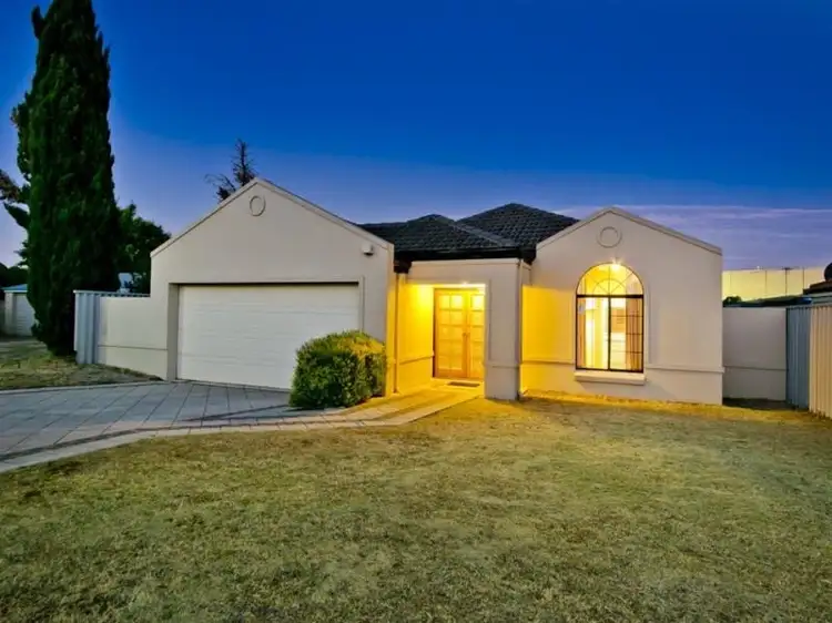 Main view of Homely house listing, 21 Dayana Crt, Redcliffe WA 6104