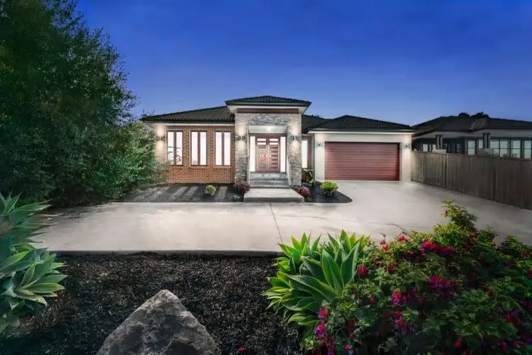 16 Melliodora Drive, Mernda VIC 3754