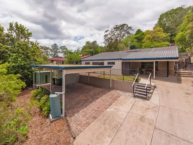 31 Kundart Street, Coes Creek QLD 4560