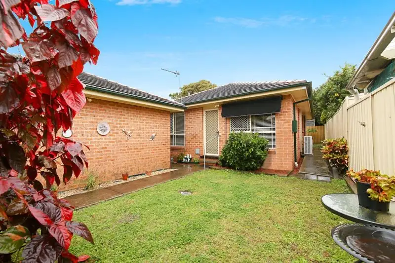 Main view of Homely villa listing, 5/5 Murray Square, Mayfield NSW 2304