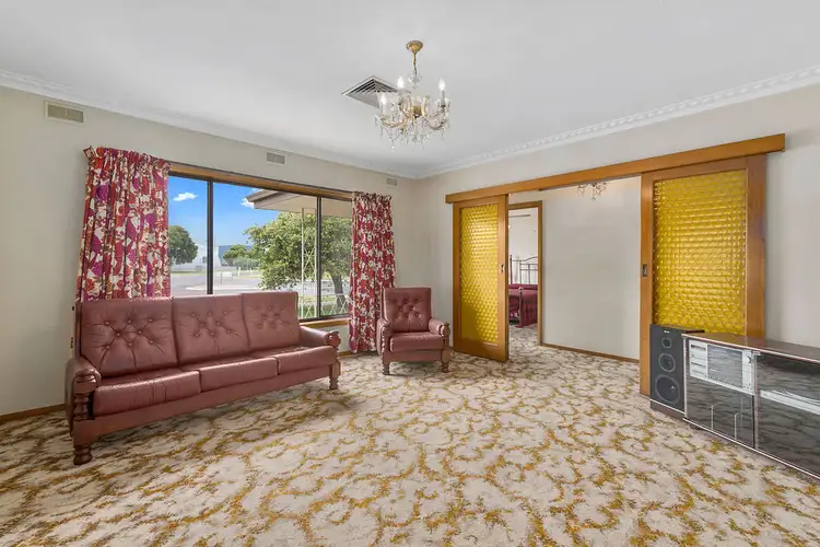 Second view of Homely house listing, 92 Sisely Avenue, Wangaratta VIC 3677
