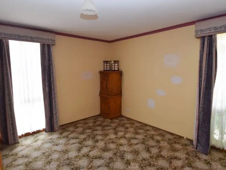 Seventh view of Homely house listing, 51 Hallett Crescent, Wangaratta VIC 3677