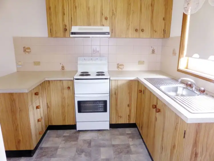 Third view of Homely unit listing, 1/10 Robinson Street, Horsham VIC 3400