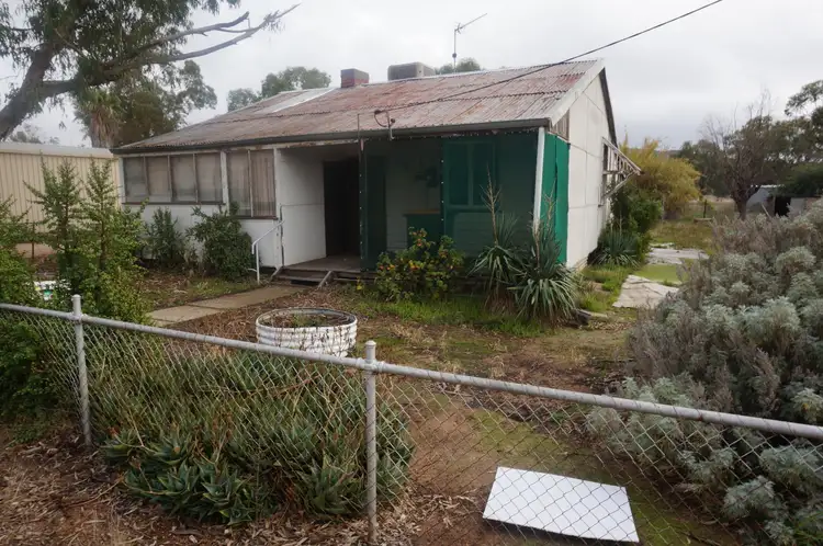 26 Doncon Street, York WA 6302