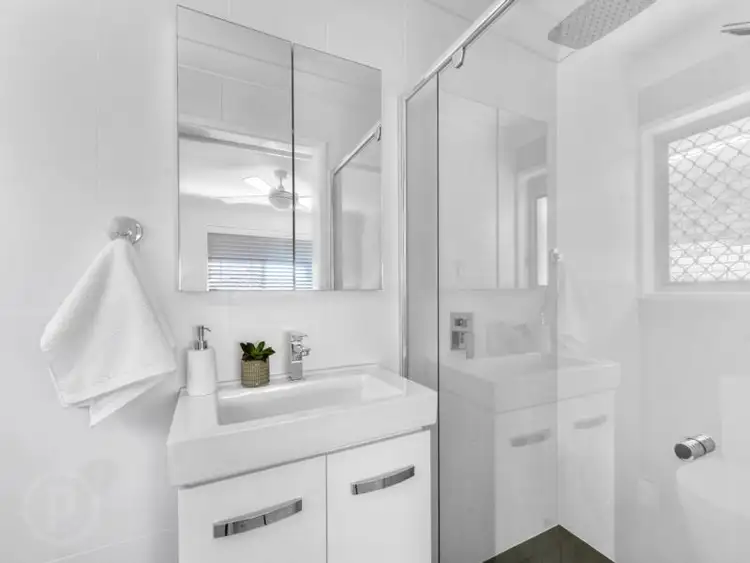 Fifth view of Homely house listing, 2 St Lawrence Street, Wavell Heights QLD 4012