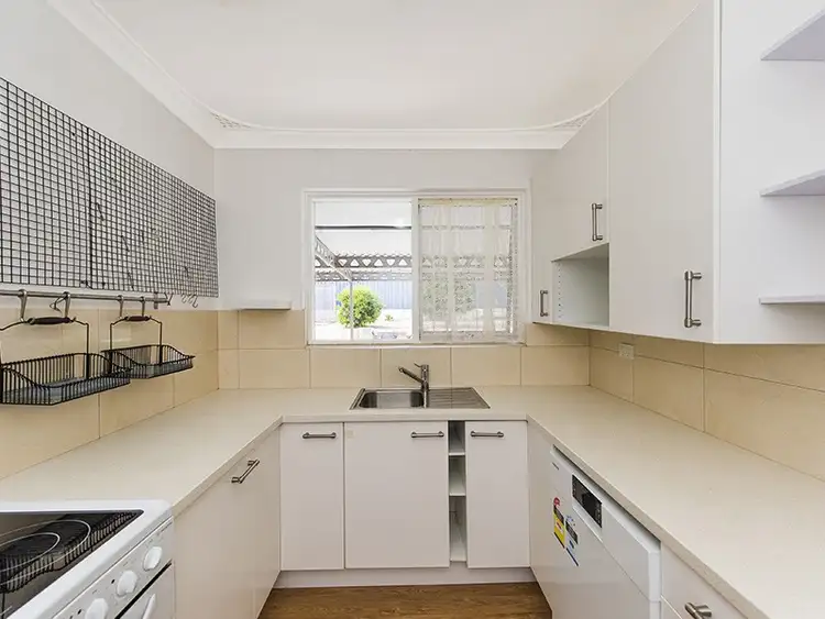 19 HESTER WAY, Greenwood WA 6024