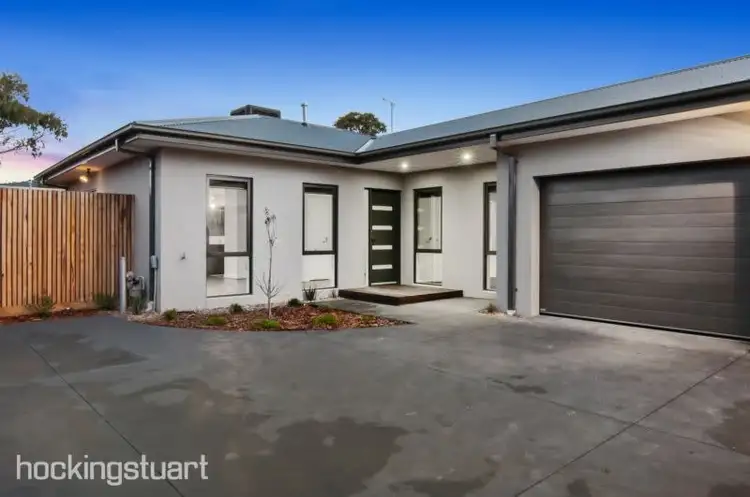 2/83 Palmerston Avenue, Dromana VIC 3936