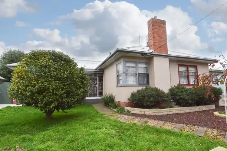 222 Yarrowee Parade, Redan VIC 3350