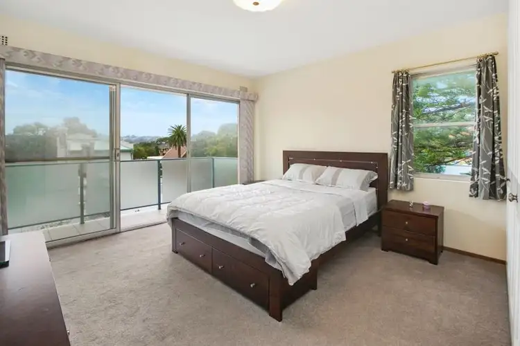 Second view of Homely unit listing, 8/10 Avon Road, Dee Why NSW 2099