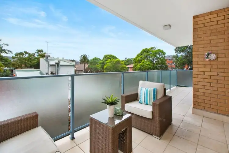 Third view of Homely unit listing, 8/10 Avon Road, Dee Why NSW 2099