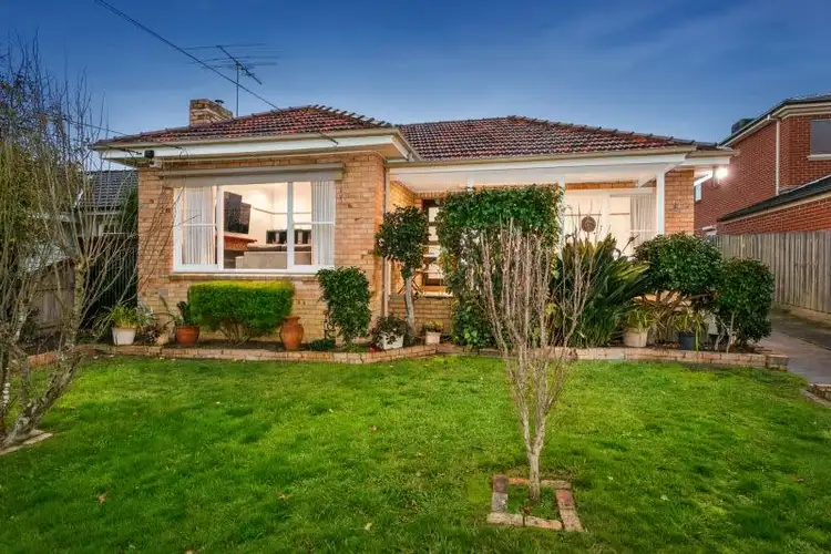 11 Cameron Road, Box Hill North VIC 3129