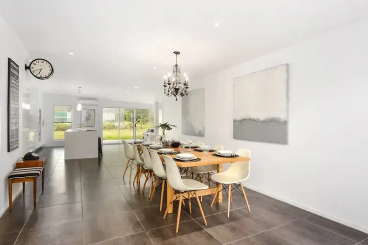 21 Bowada Street, Bomaderry NSW 2541