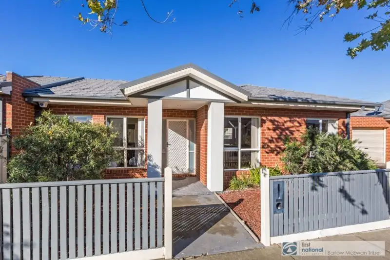 Main view of Homely unit listing, 77 Corrigan Ave, Brooklyn VIC 3012