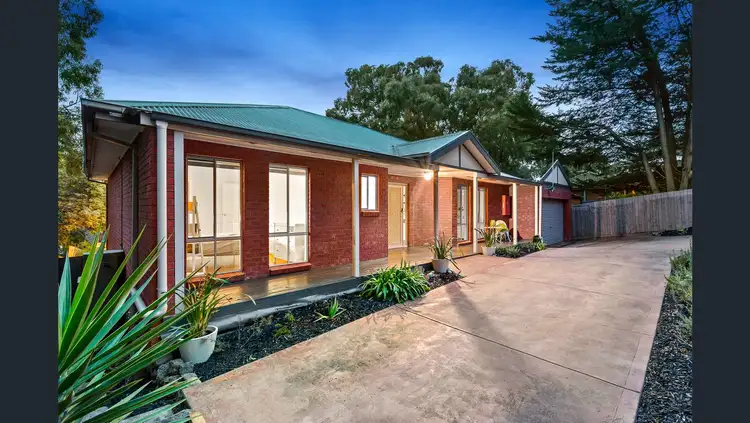 Main view of Homely house listing, 2/18 Wattle Ave, Montmorency VIC 3094