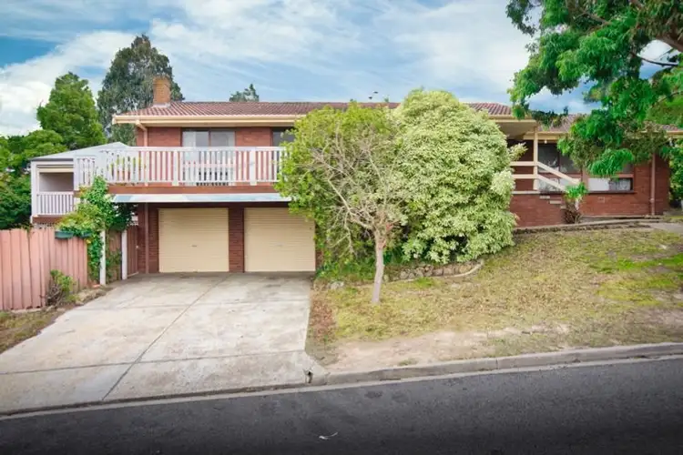 13 Highfield Avenue, Mount Clear VIC 3350