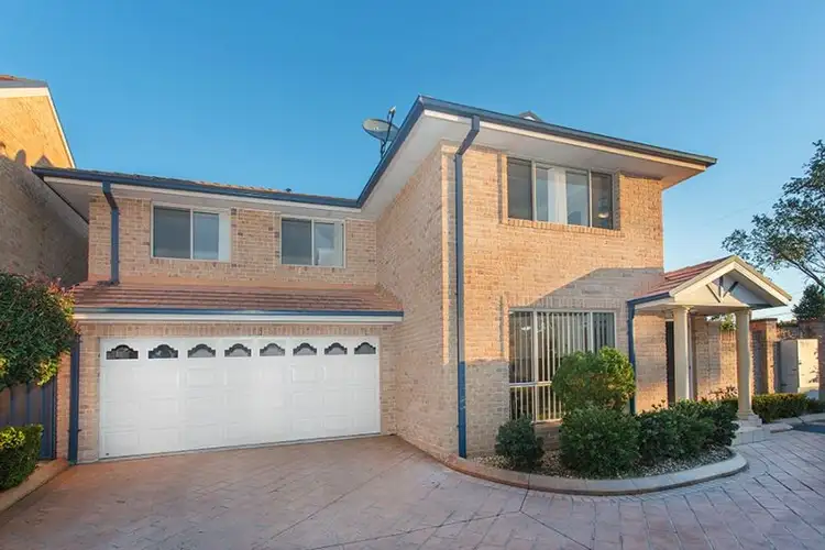 8/73 Albert Street, Revesby NSW 2212