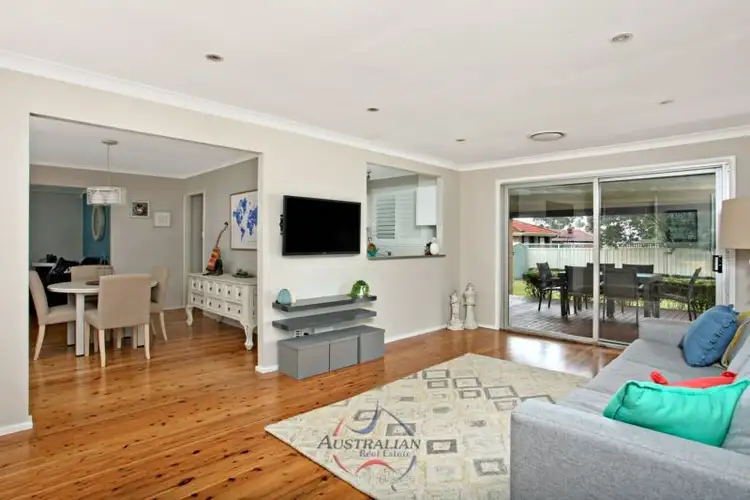 Second view of Homely house listing, 4 Coowarra Drive, St Clair NSW 2759