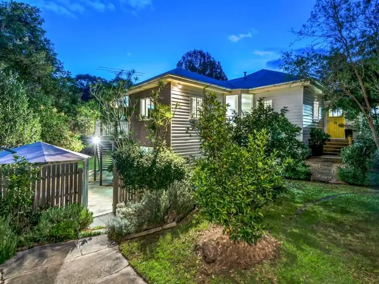 75 Davies Road, Ashgrove QLD 4060