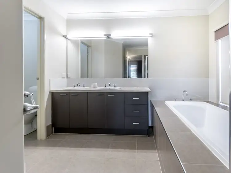 Fifth view of Homely house listing, 743 Elizabeth Drive, Sunbury VIC 3429
