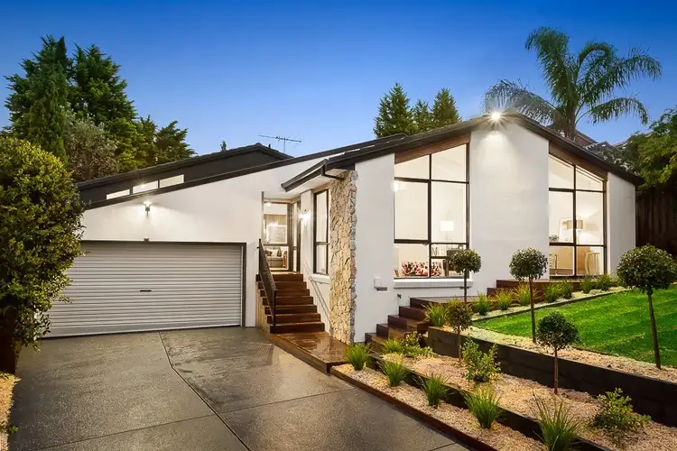 3 Albany Way, Doncaster East VIC 3109
