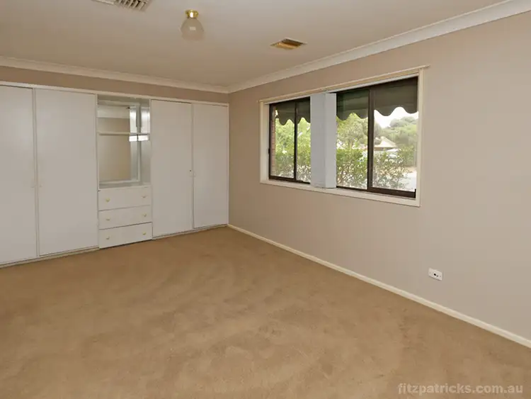 Fifth view of Homely house listing, 4 Gregory Crescent, Lake Albert NSW 2650