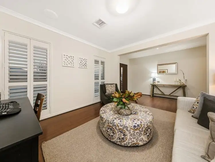 Fourth view of Homely house listing, 11 Warrego Circuit, Sandhurst VIC 3977