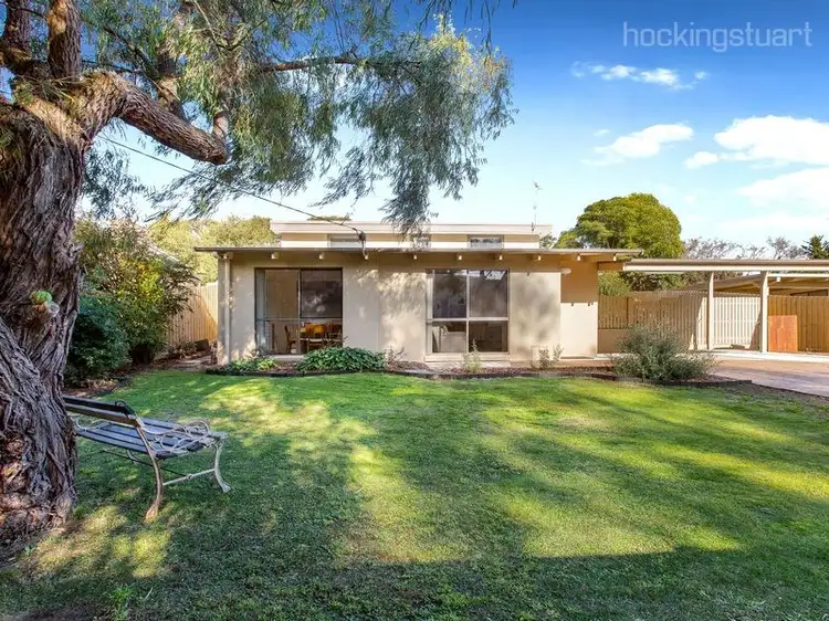 9 Niblick Street, Rye VIC 3941