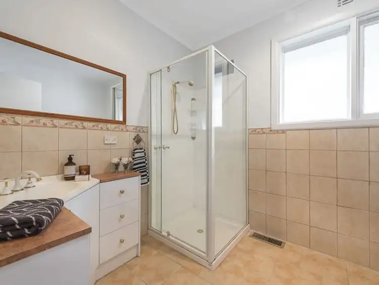 Sixth view of Homely house listing, 1/17 Begonia Avenue, Bayswater VIC 3153