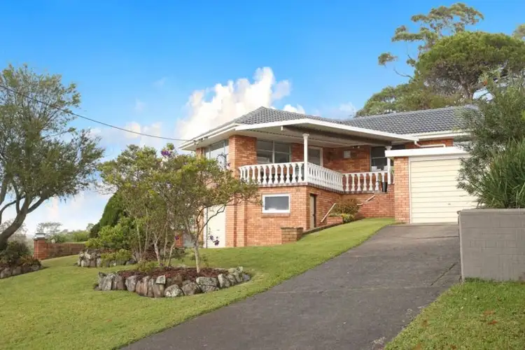 Second view of Homely house listing, 21 Valaud Crescent, Highfields NSW 2289