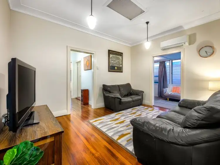 Third view of Homely house listing, 8 Hamilton Street, Gordon Park QLD 4031