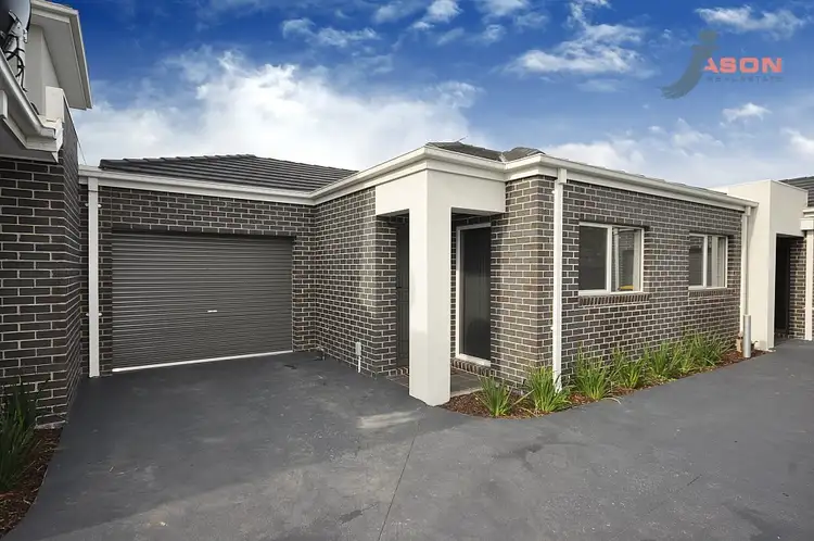 Main view of Homely unit listing, 3/5 Dumbarton Street, Reservoir VIC 3073