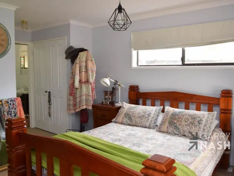 Sixth view of Homely house listing, 28 Tresize Street, Eldorado VIC 3746