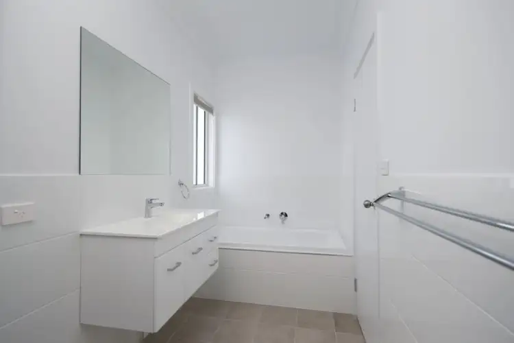Fifth view of Homely townhouse listing, 4/41 Waroonga Road, Waratah NSW 2298