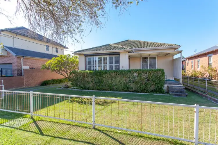 11 Blackall Street