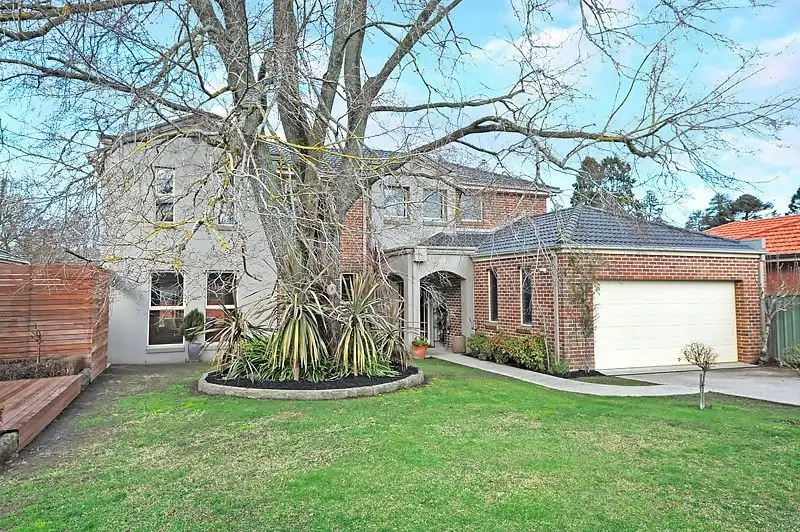 Main view of Homely house listing, 11 St Michaels Place, Lake Gardens VIC 3355