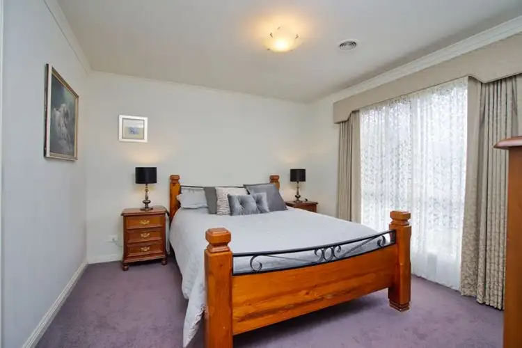 Sixth view of Homely house listing, 2 Champion Close, Sebastopol VIC 3356