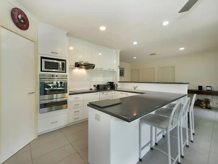 Fifth view of Homely house listing, 20 Willowdene Close, Somerville VIC 3912