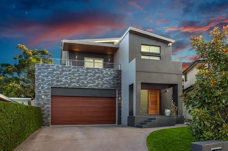 Main view of Homely house listing, 10 Riversdale Avenue, Connells Point NSW 2221