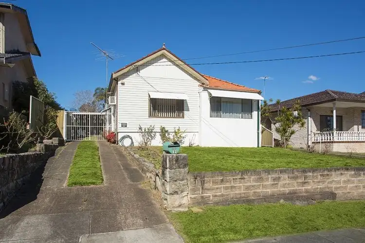 2 Hurstville Road, Hurstville NSW 2220