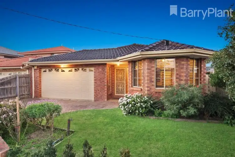 19 Spicer Boulevard, Altona Meadows VIC 3028