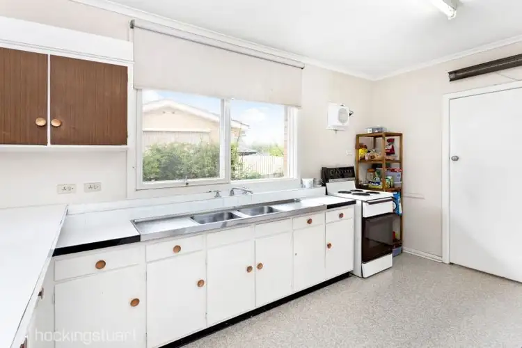 Fifth view of Homely house listing, 12 Illuka Crescent, Mount Waverley VIC 3149