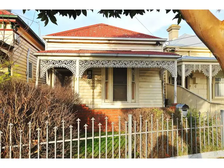 8 Walker Street, Newport VIC 3015