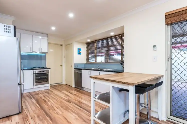 Sixth view of Homely house listing, 11 Hollyoak Place, Thornlie WA 6108