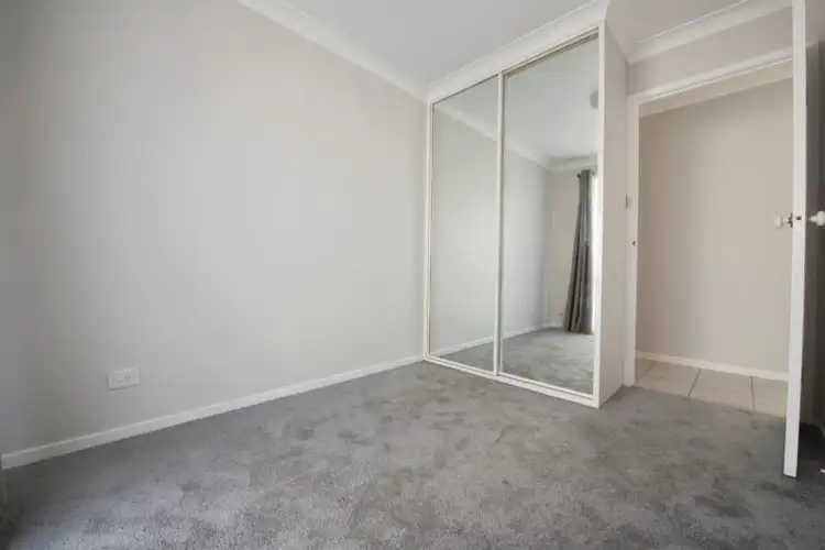Fifth view of Homely semi-detached listing, 1/8 Bayswater Road, Bolwarra NSW 2320
