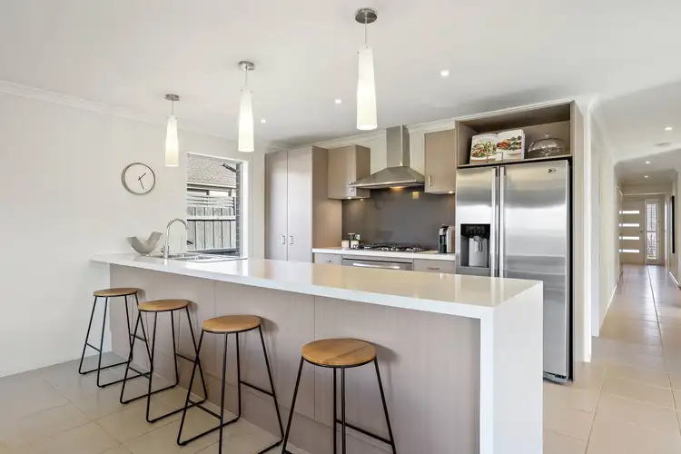 Fifth view of Homely house listing, 52 Elspeth Circuit, Mount Martha VIC 3934