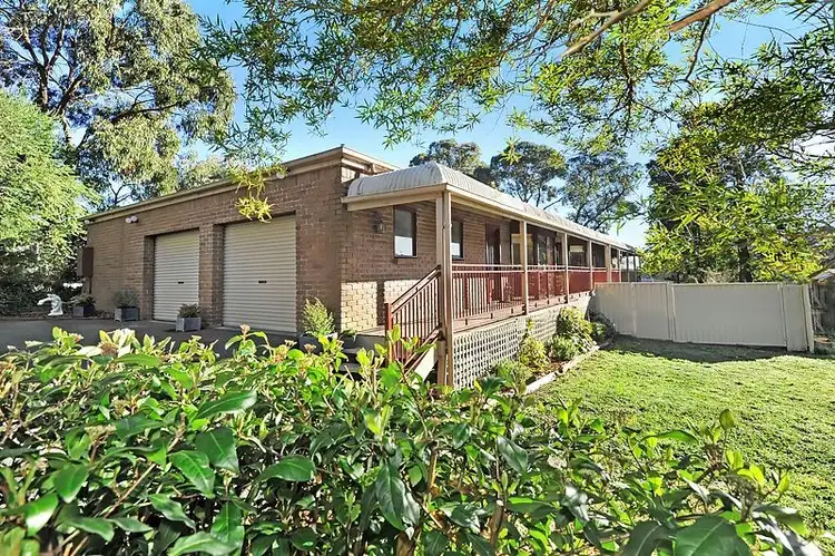 18 Boak Avenue, Mount Helen VIC 3350