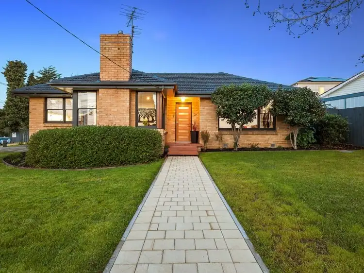 17 Sydney Road, Bayswater VIC 3153